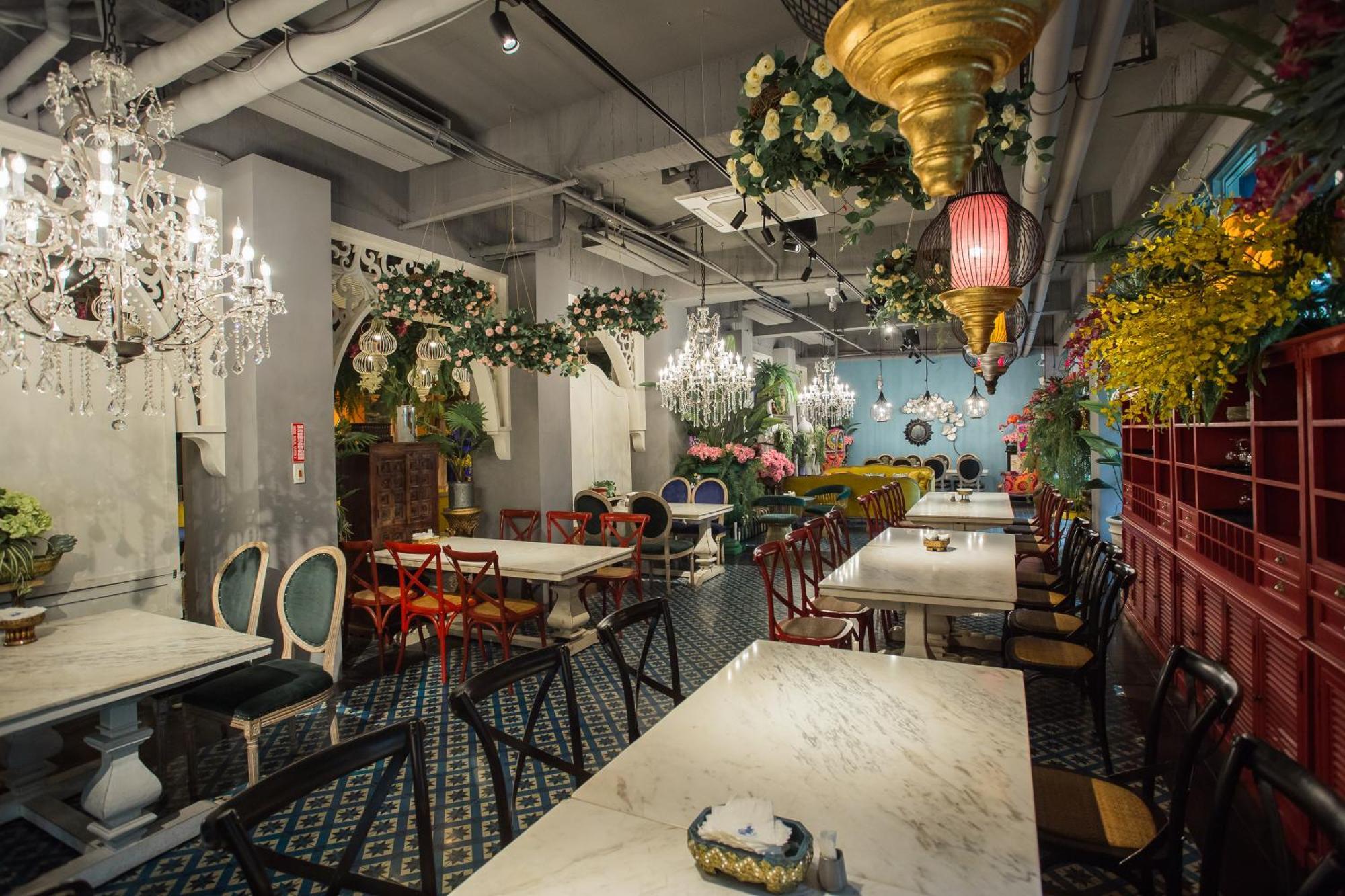 Anna King Hotel Чиай Сити Екстериор снимка