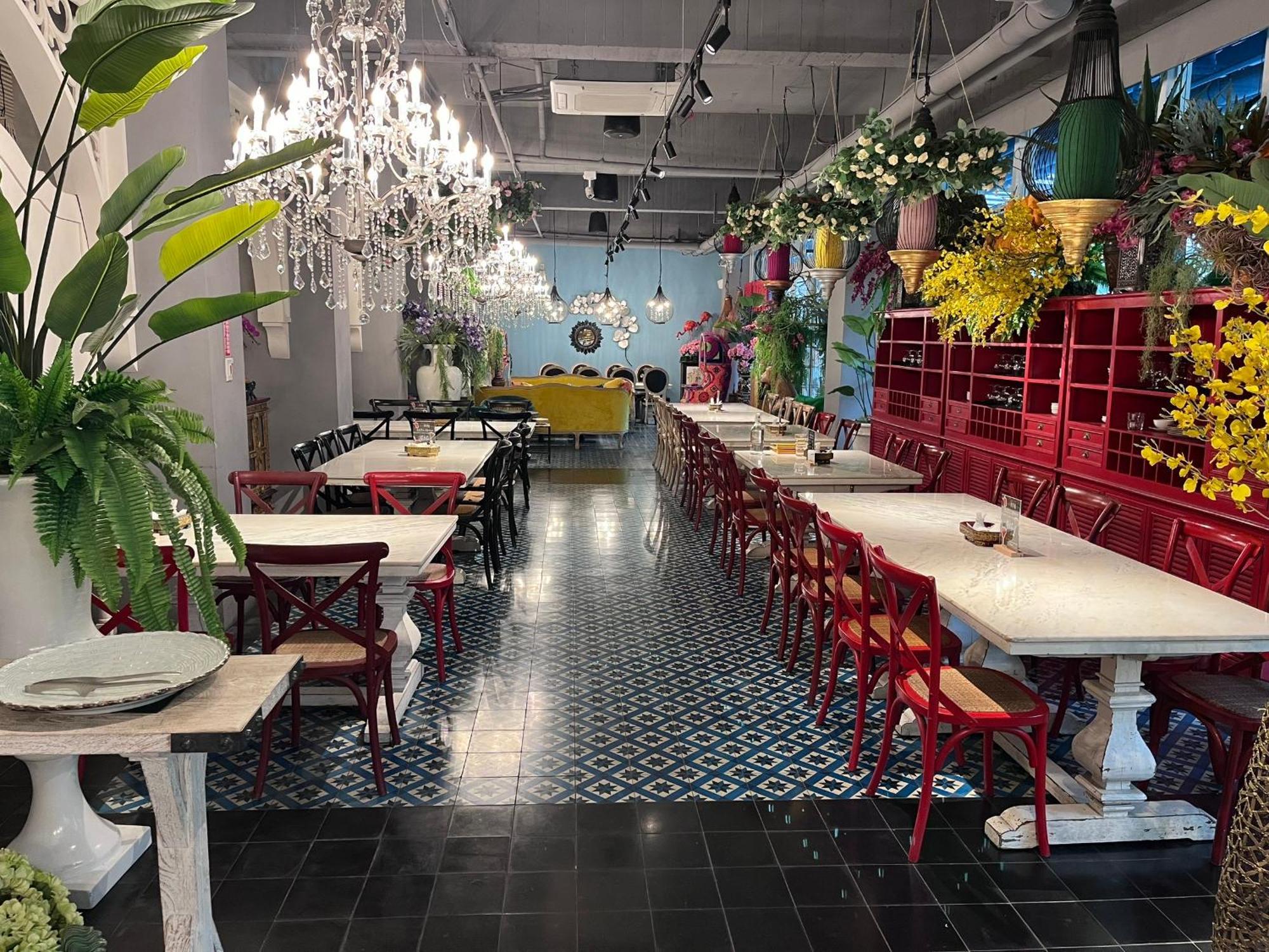 Anna King Hotel Чиай Сити Екстериор снимка
